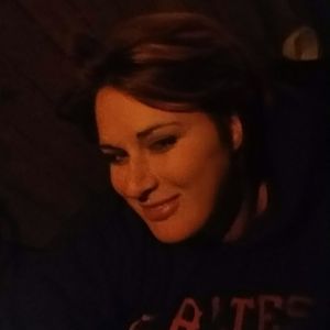 Meet your Posher, Hillary