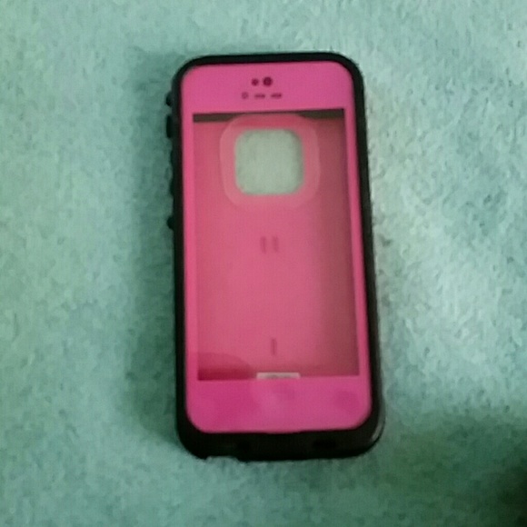 iPhone 5 Life proof case - Picture 1 of 3