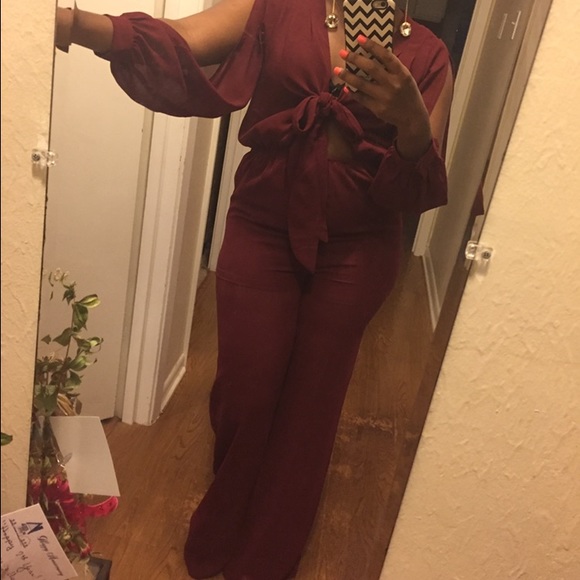 Burgundy jumper
