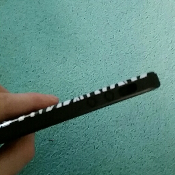 iPhone 5 zebra phone case - Picture 4 of 4