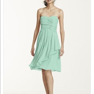 DB Short Crinkle Chiffon with Front  Cascade Mint