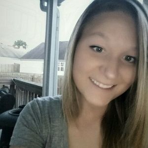 Meet your Posher, Gabrielle