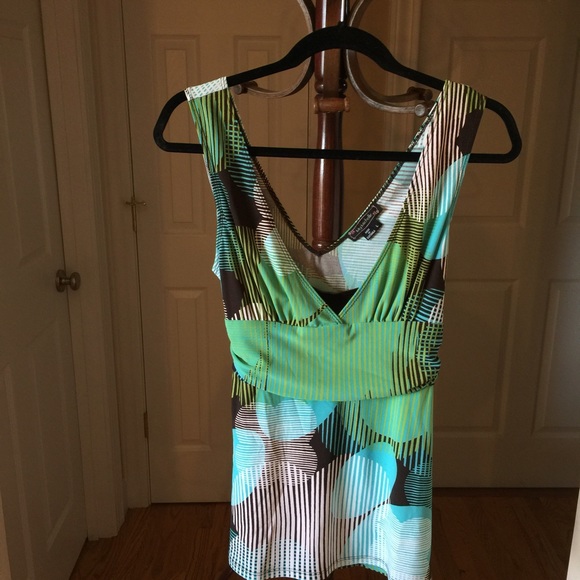 My Michelle Tops - Very cute My Michelle tunic  multi color.