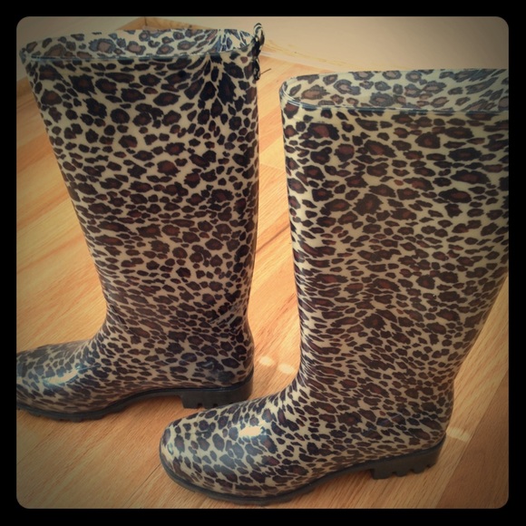 Capelli Shoes - Leopard print rainboots