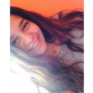 Meet your Posher, Cathia