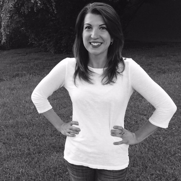 Meet your Posher - Jaclyn - Picture 1 of 4