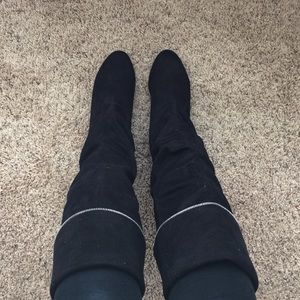 Black boot