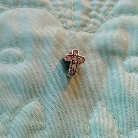 Kay Jeweler "Pandora" Charmed Memories Cross Charm