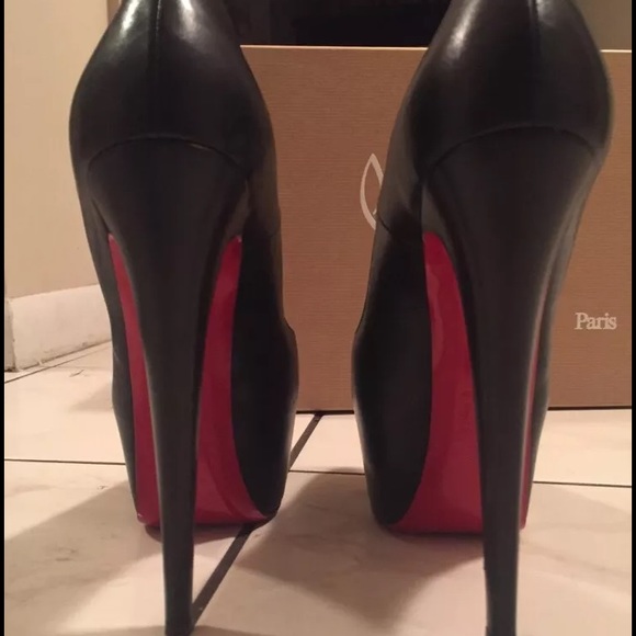 Sold - Picture 3 of 4