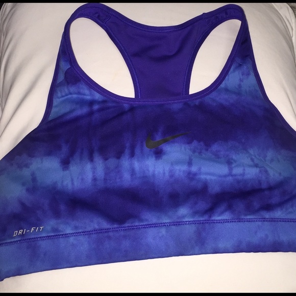 Nike dri fit sports bra