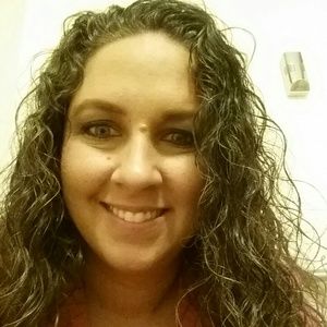 Meet your Posher, Leigh