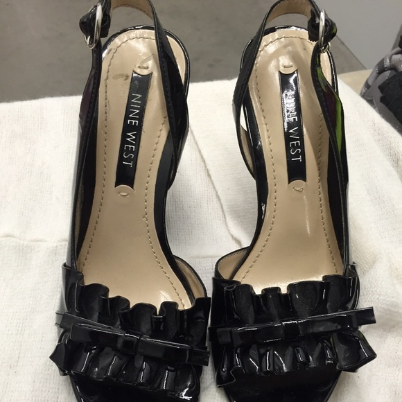 Nine West sling back heels