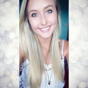 Meet your Posher, Cierra
