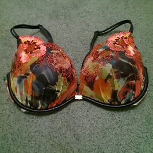 Used Victoria secret bra