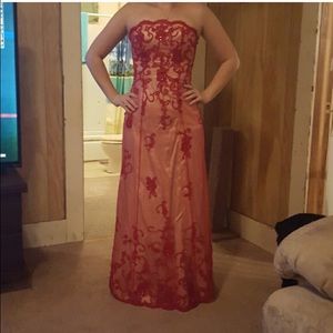 Red prom dress