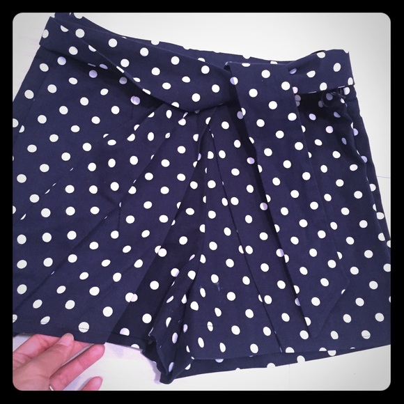 Zara Polka Dot Shorts with Bow xs