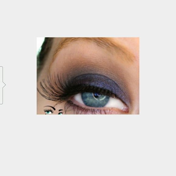 ***SOLD*** in bundle - Picture 2 of 3