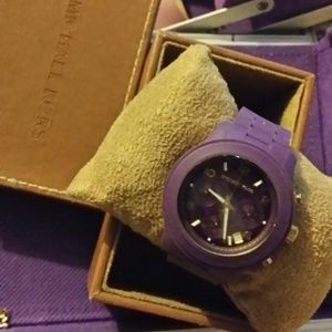 Michael kors purple watch