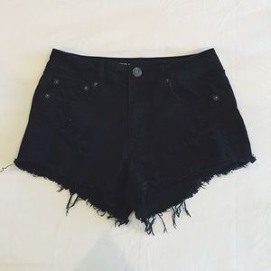 American Eagle Black High Waisted Shorts