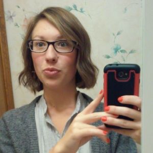 Meet your Posher, Christina