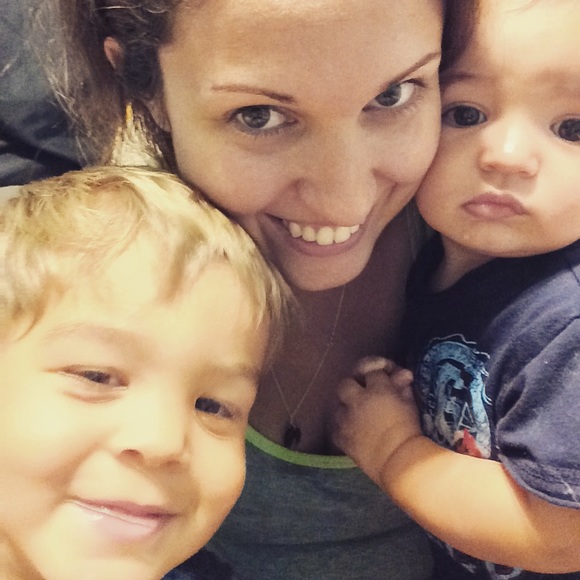 💛 Meet your Posher, Tiffany 💛 - Picture 3 of 4