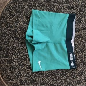 Nike drifit shorts