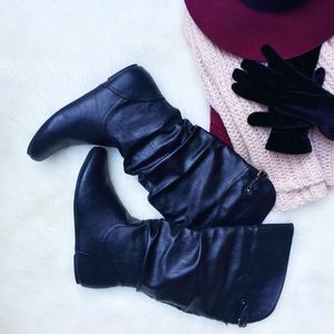 NEW🚩Black Pleather Boots