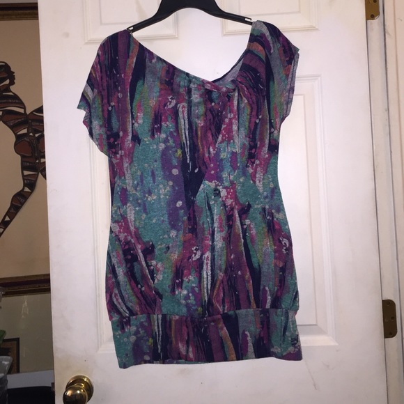 Fitted dress - Picture 1 of 2