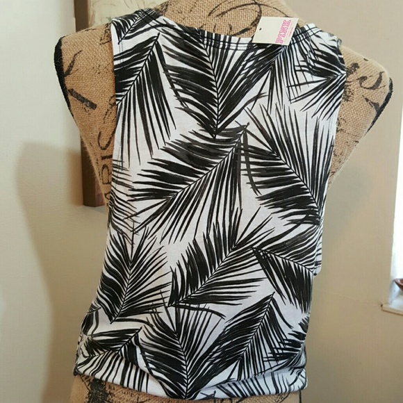 { BOGO 50% } PINK Tropical Muscle Tee - Picture 3 of 3