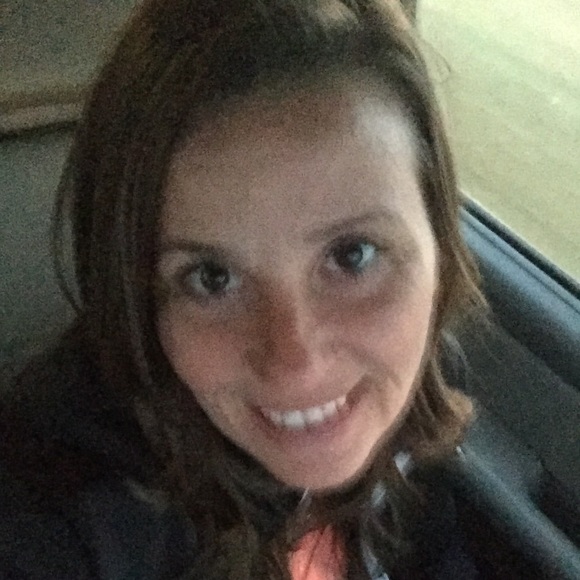 Meet your Posher, Chassidy - Picture 1 of 1