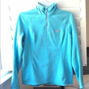 Light blue north face quarter zip fleece