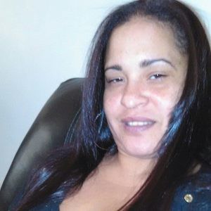 Meet your Posher, Sharon