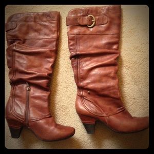 Pikolinos tall boots