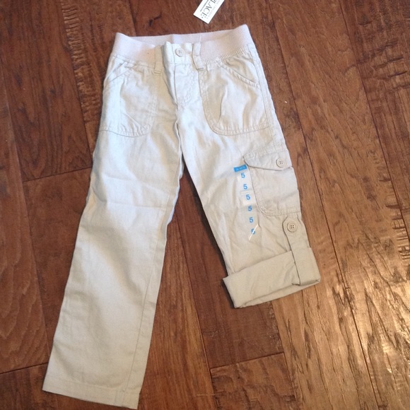 🌸Sold🌸 Children's Place pants/Capri - Picture 1 of 3