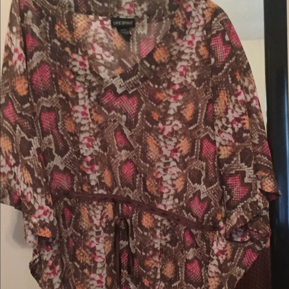 Cute plus size blouse By Lane Bryant!