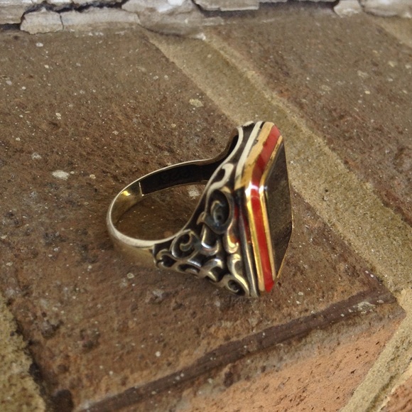 HANDCRAFTED HEMATITE RING - Picture 2 of 4