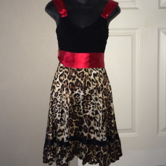 Bebe Dress Holiday🎄🎁