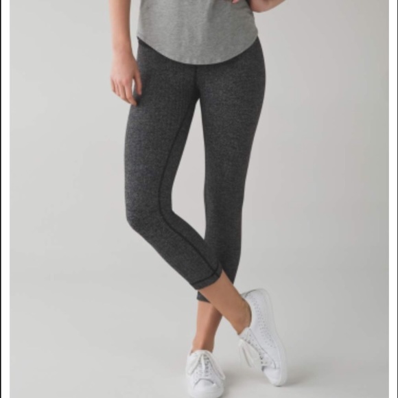 Lululemon Wunder Under Crop 3