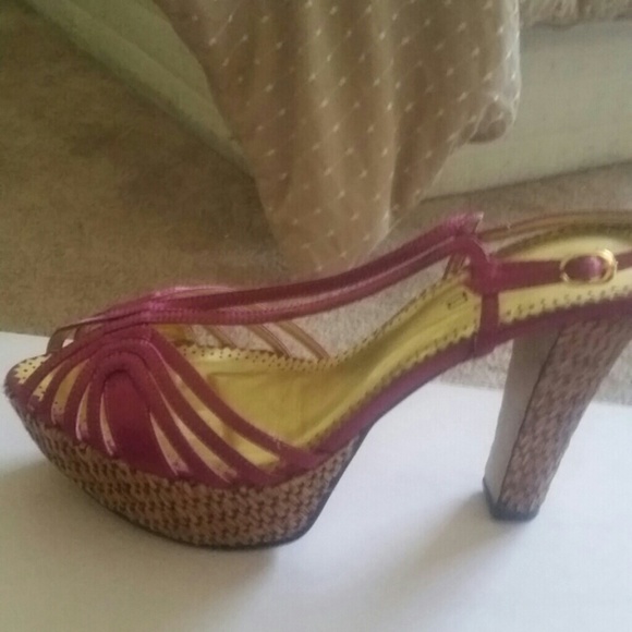 Shoes - Picture 3 of 3