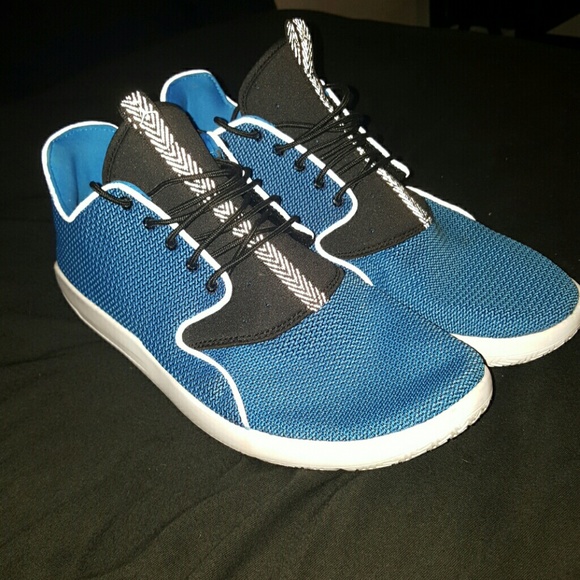 Nike Jordan Shoes size 11 - Picture 2 of 2