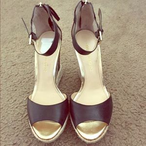 Cute peep toe wedge.