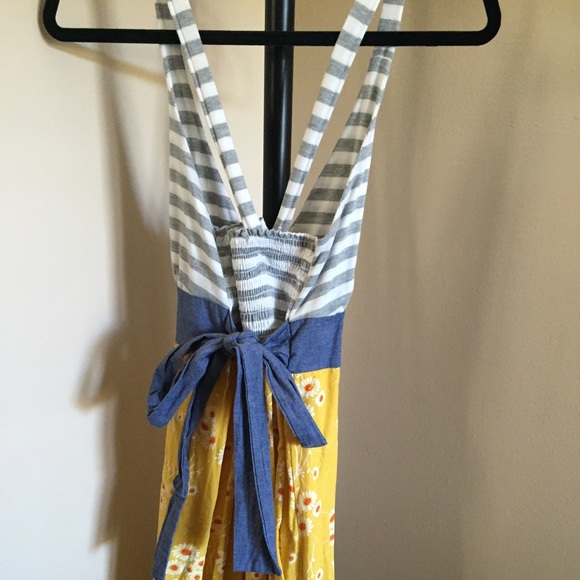 Fun dress! - Picture 2 of 2