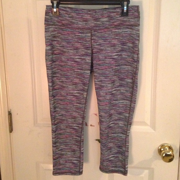 Cropped Yoga Pants
