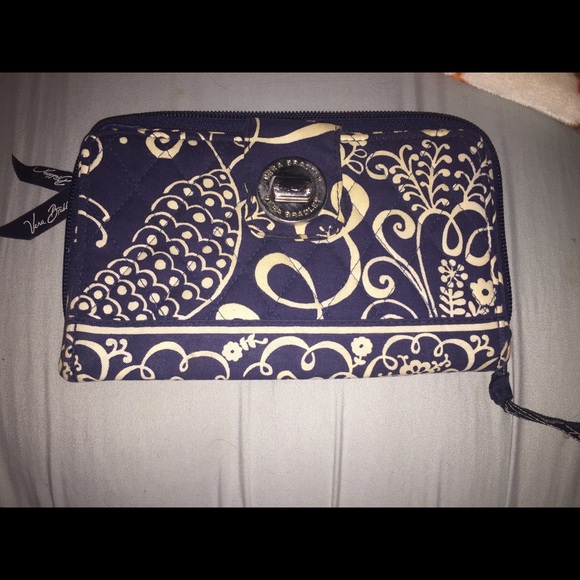 Ver Bradley wallet