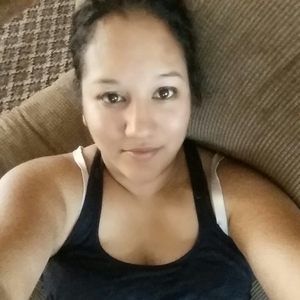 Meet your Posher, Yesenia