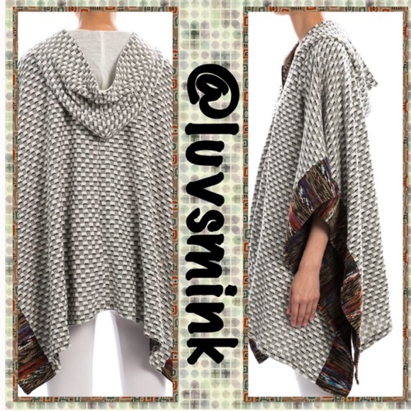 HOODED CAPE W PATTERN INLAY  by FLYING TOMATO NWT - Picture 3 of 4