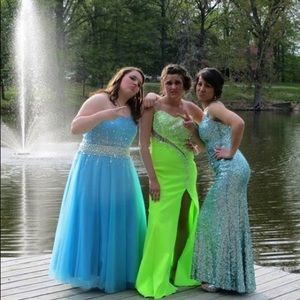 Meet your Posher, Andrea