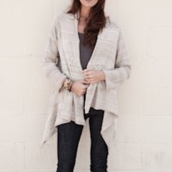 Goddis Megan Cropped Sweater in Marble