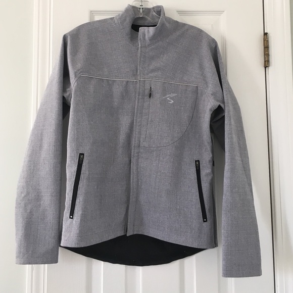 Showers pass waterproof jacket medium