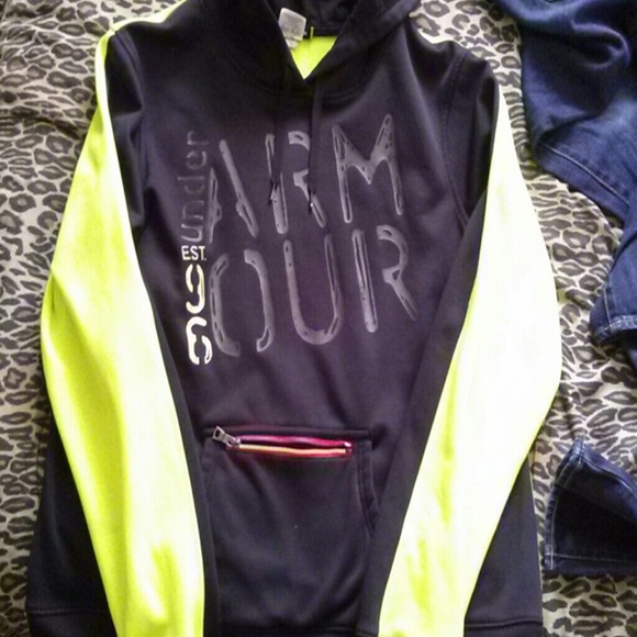 Under Armour Hoodie